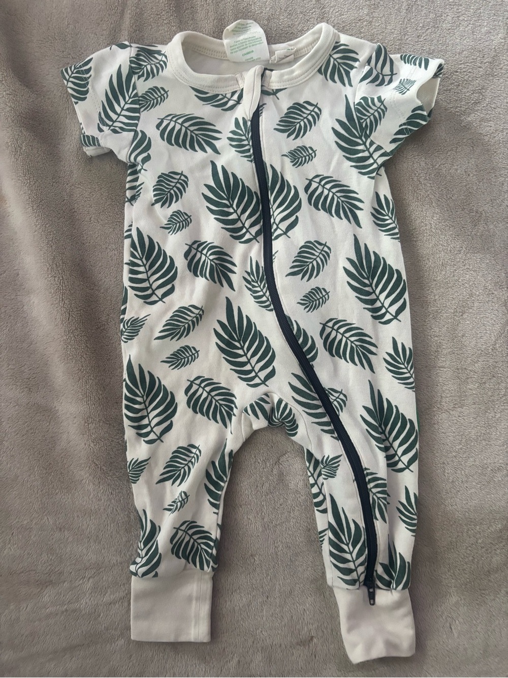 Parade Baby Organics Palm Leaves Romper Size 0-3 months